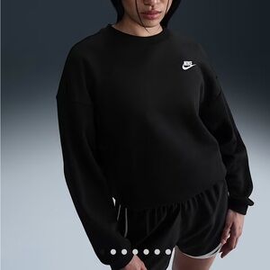 Nike Black Crewneck Sweatshirt